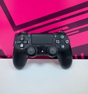 7-7-84045-1-Mando Ps4