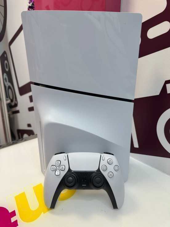 9-9-73224-2-Consola PS5 Disco Slim 825gb 