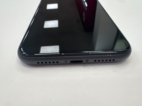 1-1-264697-3-Smartphone Iphone 11 64Gb 