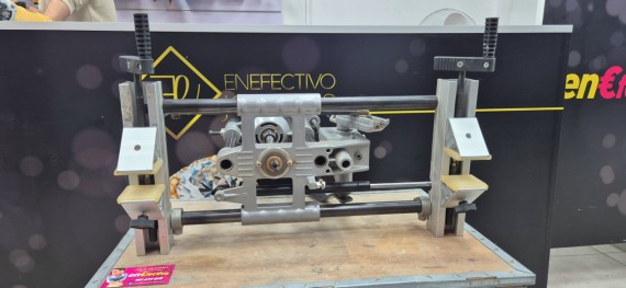 6-6-160911-3-Fresadora Virutex FC116U