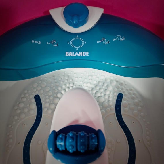 8-8-69790-4-Manicura Y Pedicura Masajeador De Pies Balance KH-5557