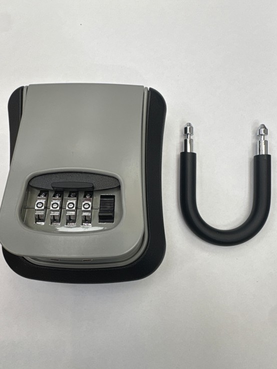 1-1-267944-2-Candado De Combinacion (Sin Uso)