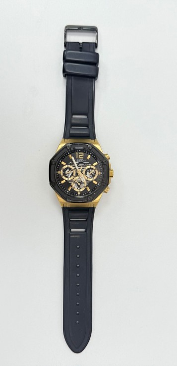 8-8-75153-4-Relojería y gafas Guess Momentum GW0263G1