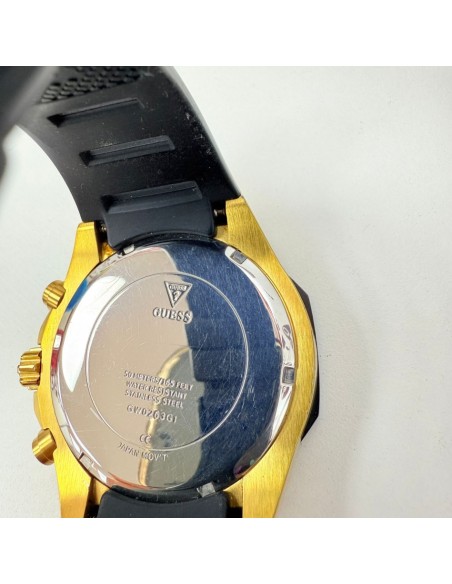 8-8-75153-5-Relojería y gafas Guess Momentum GW0263G1