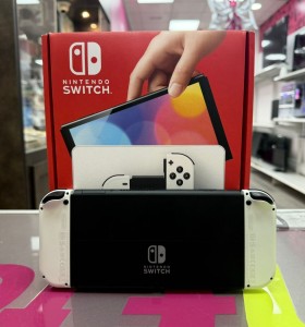 7-7-80323-1-Consola Nintendo Switch Oled 2
