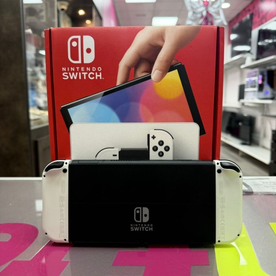 7-7-80323-2-Consola Nintendo Switch Oled