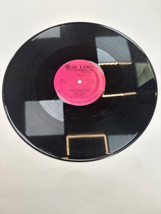 1-1-267563-2-Vinilo dont let my love push you away