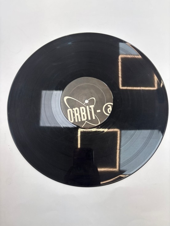 1-1-267602-2-Vinilo absolom secret orbit