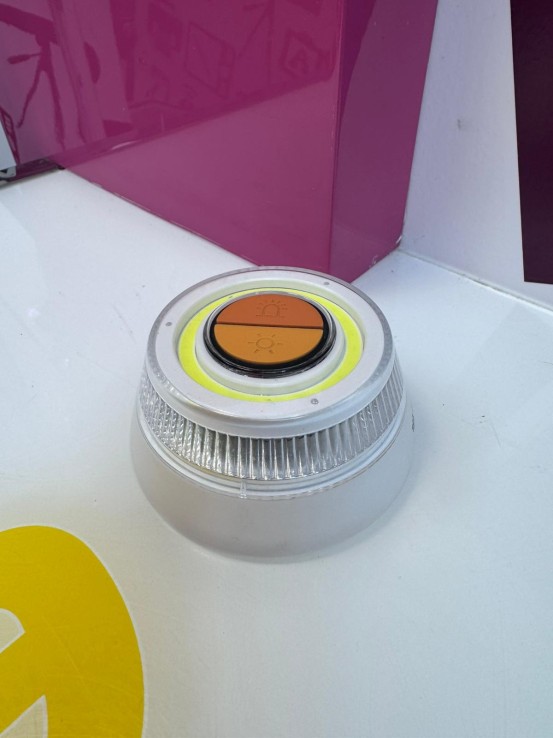 9-9-74689-1-Dispositivos electrónicos linterna sos flash 