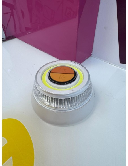 9-9-74689-1-Dispositivos electrónicos linterna sos flash 