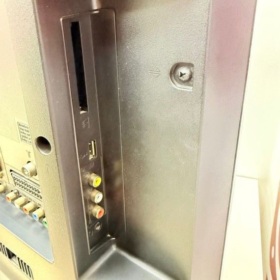 8-8-73346-4-Televisor LED Televisor LCD Sony 32BX420 