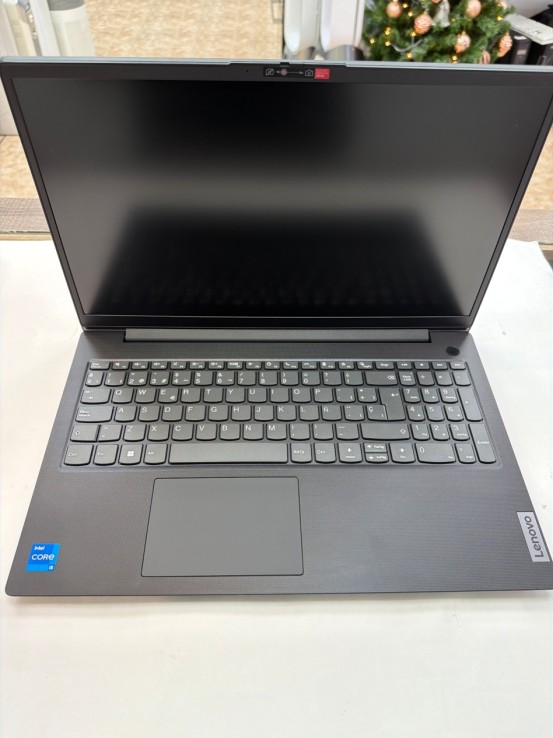 1-1-268096-3-Ordenador Portátil Lenovo V15 G4IRU I5 16Ram 512Gb (Sin Uso)