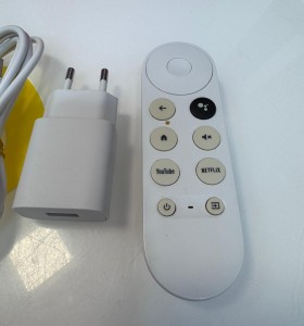 9-9-73211-1-Televisores Google Chromcast G454v  2