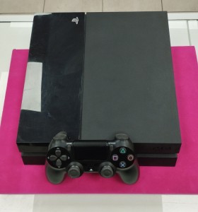 6-6-166493-1-Consola PS4 Fat 500gb