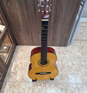 1-1-264768-1-Guitarra Clasica Jerez 