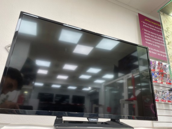 1-1-268128-1-Televisor LED Philips 32PHH4100 88