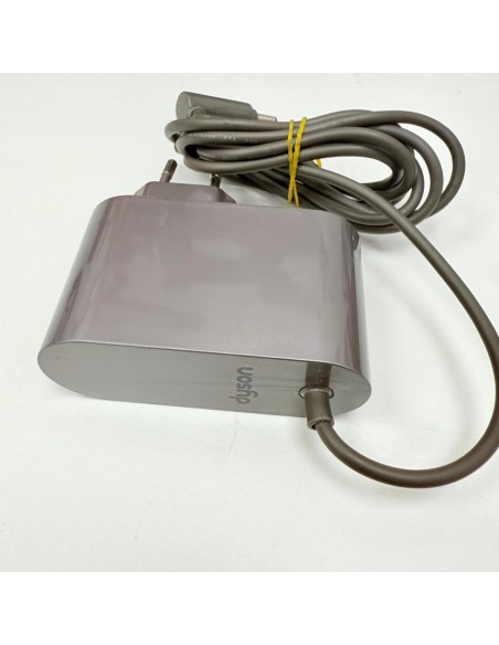 8-8-73362-7-Aspirador Escoba Dyson V8 Absolute