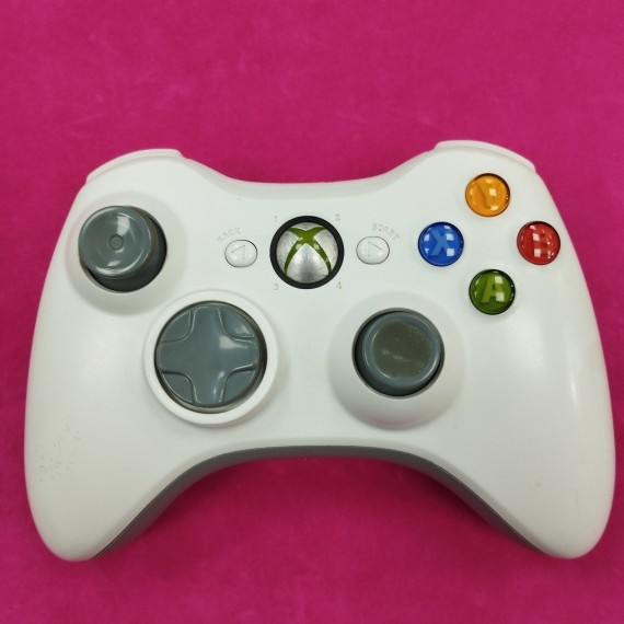 6-6-166505-6-Consola Xbox 360