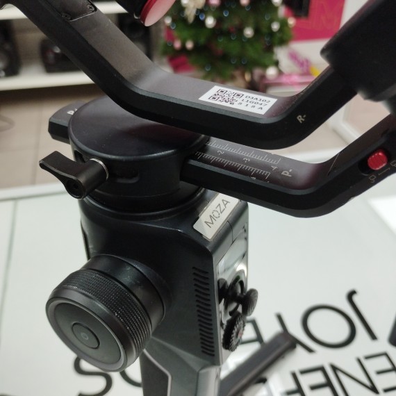 6-6-166608-3-Fotografía Y Videocámaras Gimball Moza Aircross 2