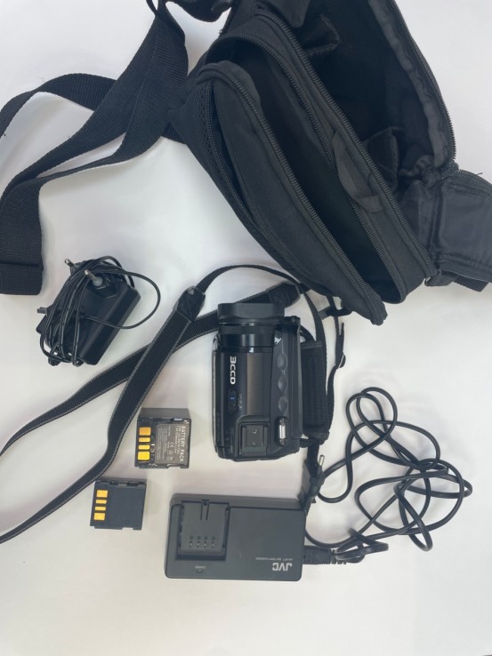 1-1-268171-13-Videocámara Digital JVC Everio GZ MG505