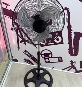 9-9-74258-1-Climatización Ventilador De Pie Lian 