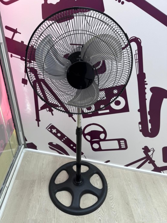 9-9-74258-1-Climatización Ventilador De Pie Lian 