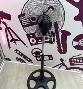 9-9-74258-1-Climatización Ventilador De Pie Lian  2