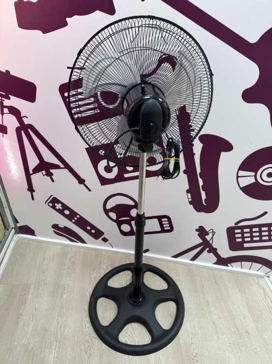 9-9-74258-2-Climatización Ventilador De Pie Lian 