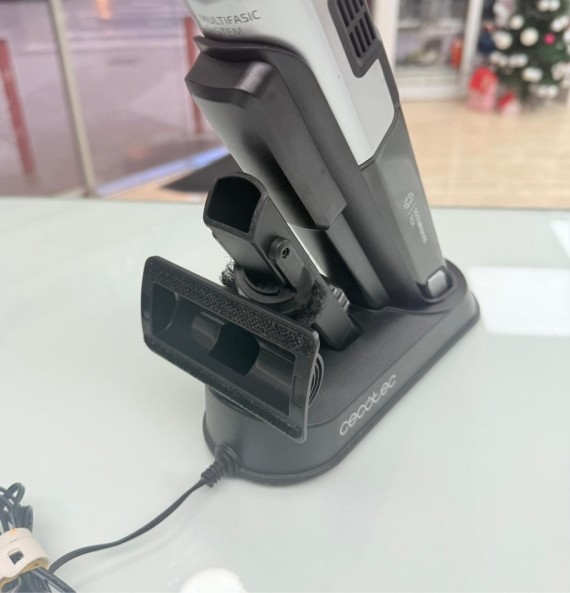 8-8-75300-7-Aspirador Mano Conga Rockstar Micro 8000 11.1v