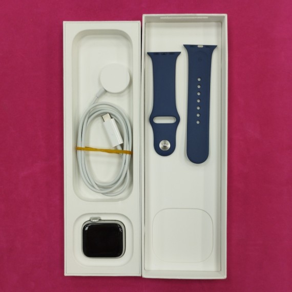 6-6-166619-1-Smartwatch AppleWatch SE 2025 2gen