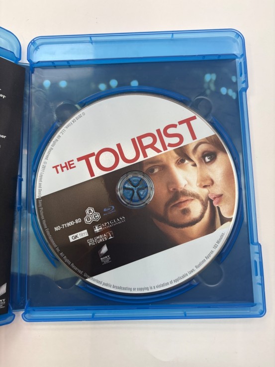 1-1-260788-2-Bluray The Tourist