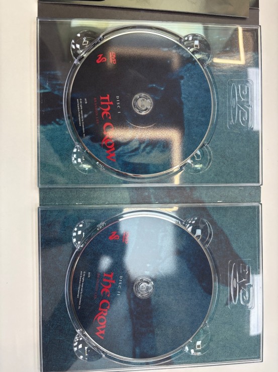 1-1-260885-2-Brandon lee the crown Edicion especial