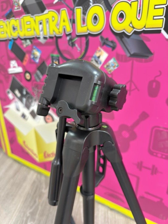 7-7-84377-1-Tripode SwissPro Advance RF31