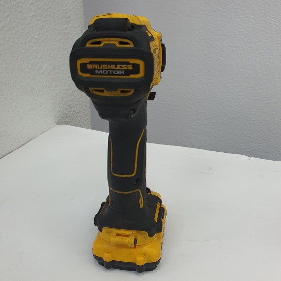 1-1-257754-2-Taladro A Bateria Dewalt Dcd701 
