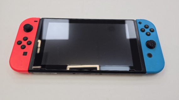 1-1-245379-1-Consola Nintendo Switch Negra Hac 001