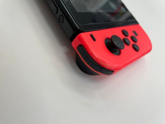 1-1-245379-3-Consola Nintendo Switch Negra Hac 001