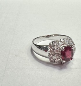 7-1-267777-1-Anillo con rubí de oro blanco 18K y diamantes 0.21ct. T13 2