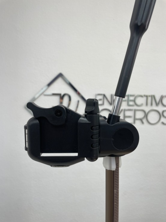 1-1-268378-3-Tripode Hama Negro