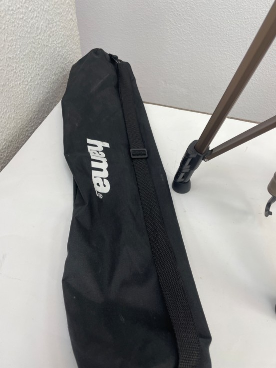 1-1-268378-4-Tripode Hama Negro