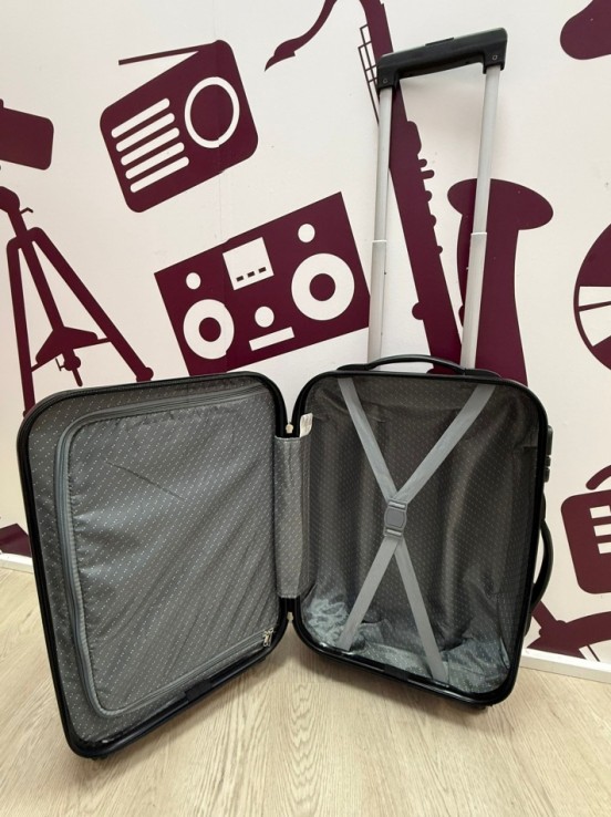 9-9-74841-3-Maleta viaje leamfit 