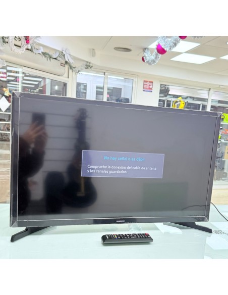 8-8-73661-3-Smartphone Samsung UE32J4000AW 