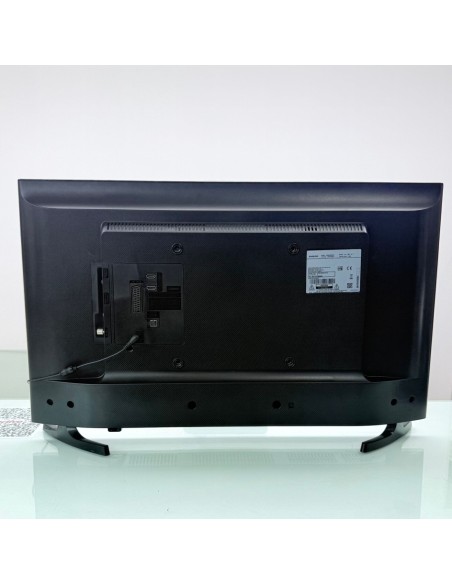 8-8-73661-6-Smartphone Samsung UE32J4000AW 