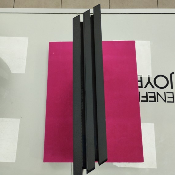 6-6-166686-5-Consola PS4 Pro 1 TB