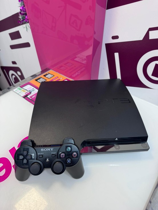 9-9-73738-1-Consola PS3 Sony Cech-2504a