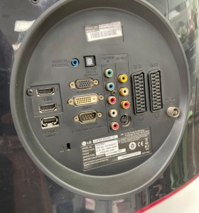 1-1-268387-1-Televisor LCD LG Flatron M237WD 2