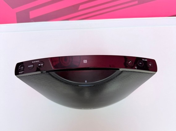 8-8-75390-2-Altavoz Portatil Bluetooth Sony SRS-BTM8. 