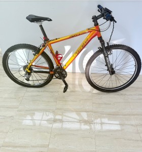 8-8-56865-1-Bicicleta TREK SLR 6500 Tall M