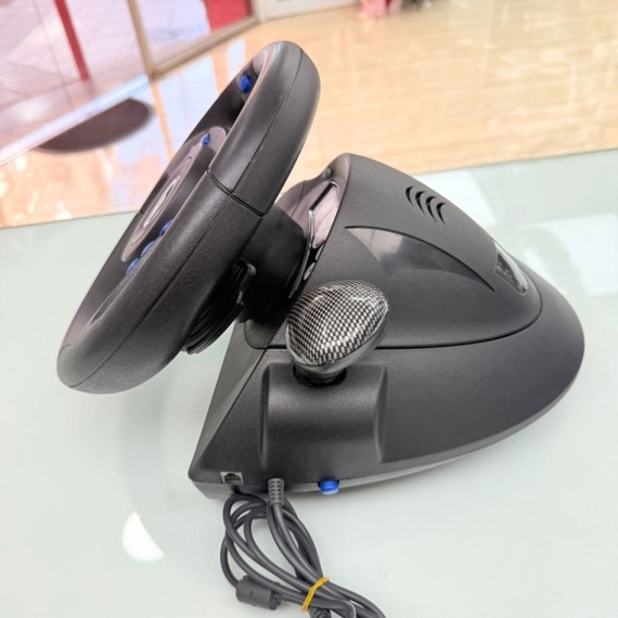 8-8-75404-4-Volante Ps2 Bigben 