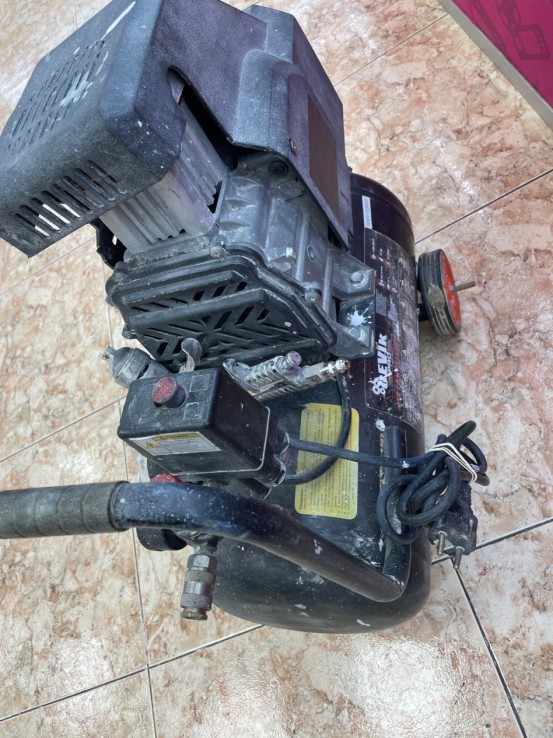 1-1-266860-2-Compresor Cevik Pro Negro 26Ng