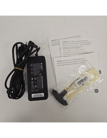 8-8-73618-13-Patinete electrico Xiaomi Electric Scooter 4Pro 2 GEN (1483km)